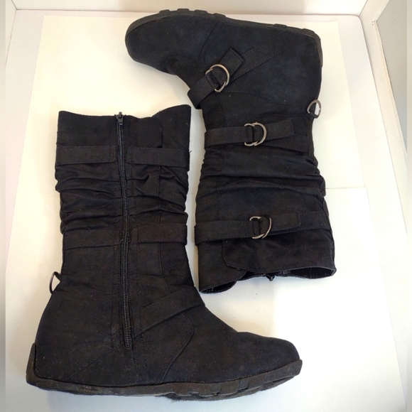 Hot Cakes Shoes - Hot Cake Flat Booties Slouch Round toe with Buckles Side Zip size 7 1/2